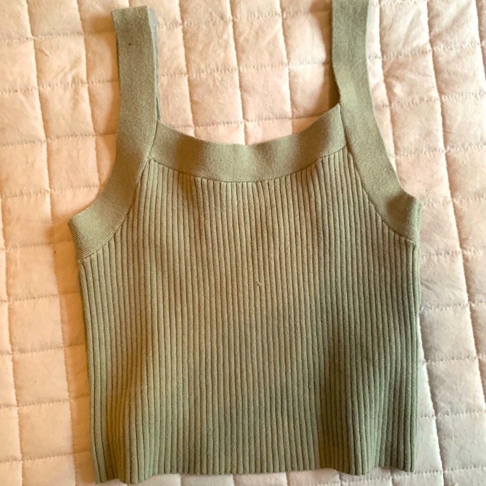 Abercrombie & Fitch sweater crop top